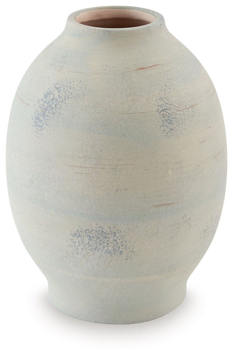 Clayson - Vase Green 8''W x 8''D x 11''H by Signature Design by Ashley® | Bel Furniture