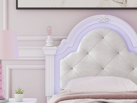 Kozlani - Upholstered Panel Bed - view 6