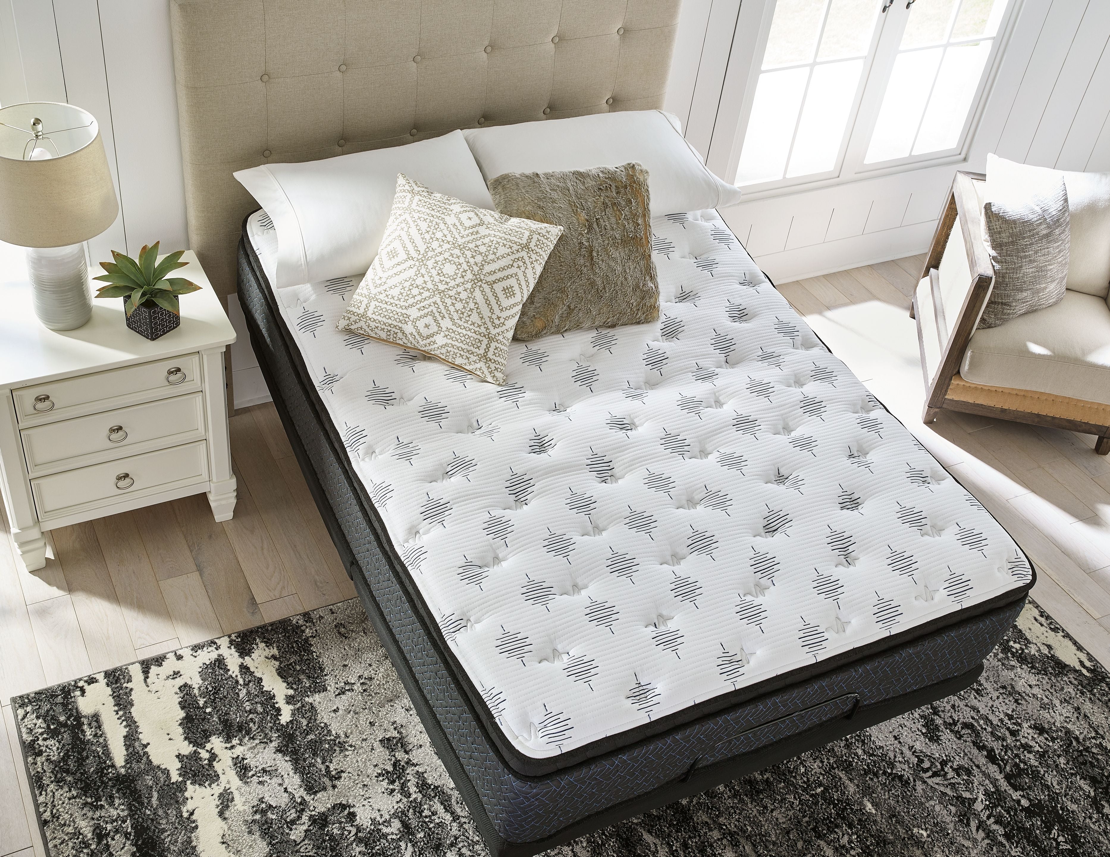 Ultra Luxury - Memory Foam Euro Top Mattress