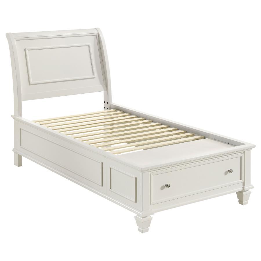 Selena - Sleigh Bed with Footboard Storage