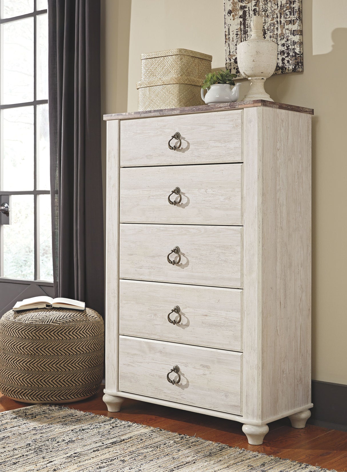 Willowton - Brown / Beige / White - Five Drawer Chest by Signature Design by Ashley® | Bel Furniture