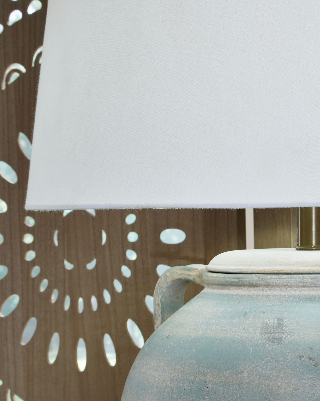 Shawburg - Antique Green - Terracotta Table Lamp by Signature Design by Ashley® | Bel Furniture