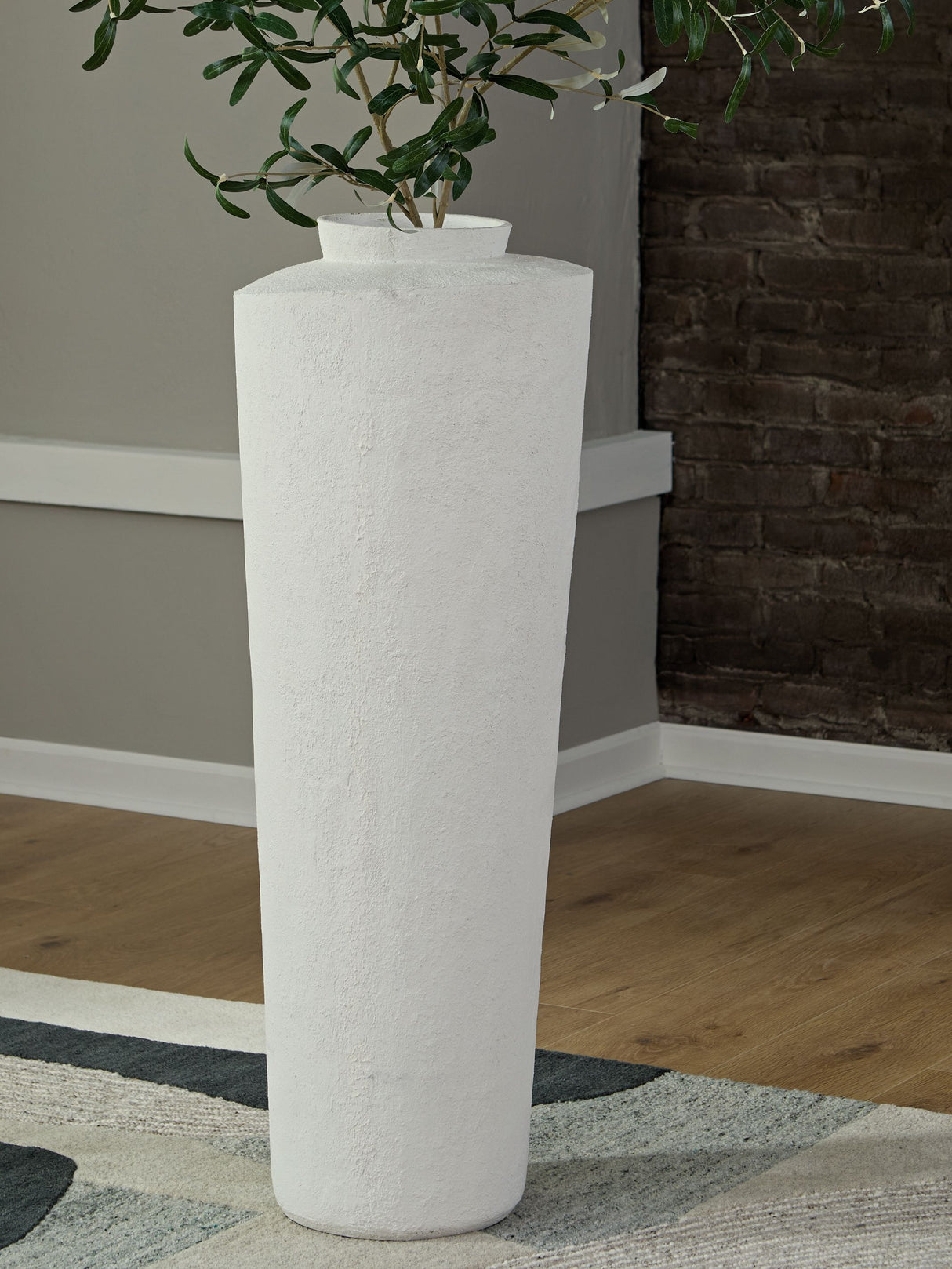 Flurinworth - Vase by Signature Design by Ashley® | Bel Furniture