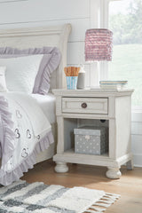 Robbinsdale - Antique White - One Drawer Night Stand by Signature Design by Ashley® | Bel Furniture