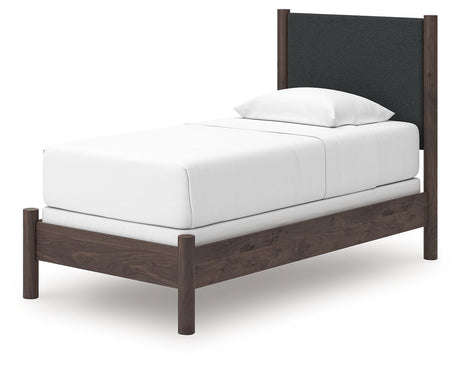 Pamytta - Upholstered Panel Bed - view 4