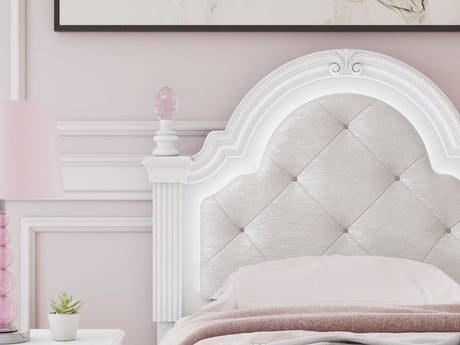 Kozlani - Upholstered Panel Bed - view 7