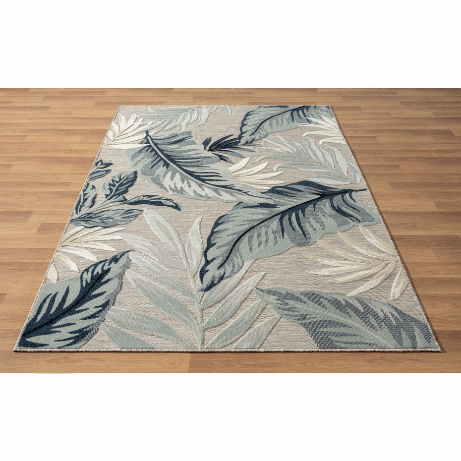 5' X 7' Floral Stain Resistant Indoor & Outdoor Area Rug - Blue / Gray