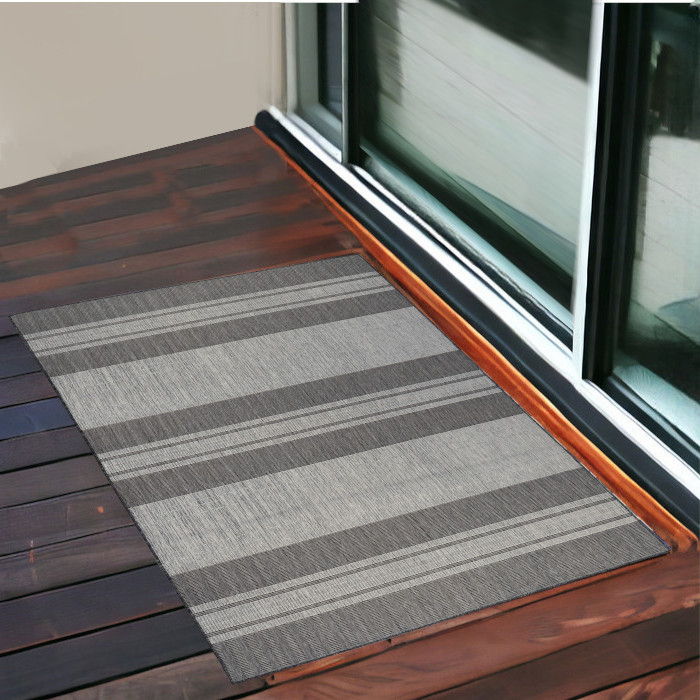 2' X 3' Striped Stain Resistant Outdoor / Indoor Area Rug - Blue / Gray