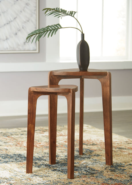 Brynnleigh - Medium Brown - Accent Table Set (Set of 2) by Signature Design by Ashley® | Bel Furniture