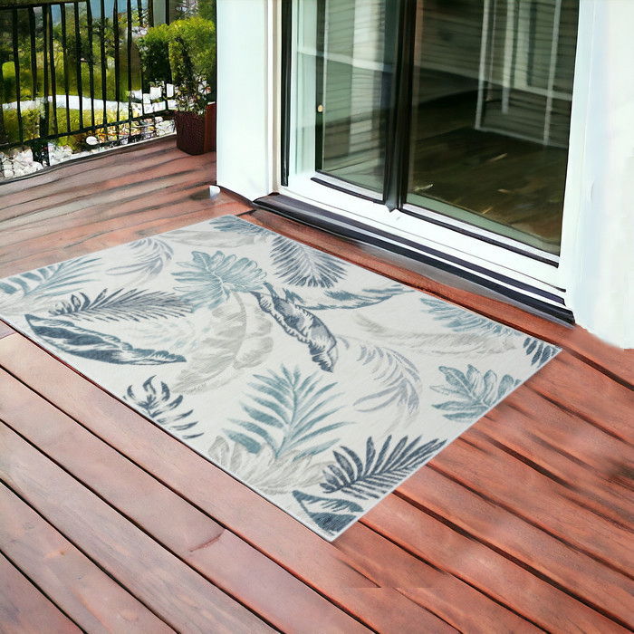 2' X 3' White Palm Leaf Stain Resistant Indoor / Outdoor Area Rug - Blue / Serene