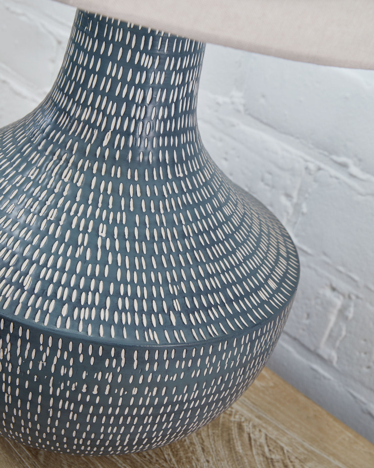 Schylarmont - Antique Gray / White - Metal Table Lamp by Signature Design by Ashley® | Bel Furniture