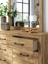 Maystonna - Six Drawer Dresser