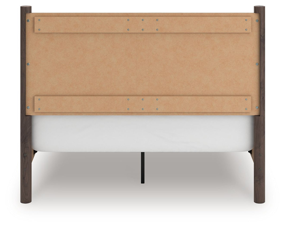 Pamytta - Queen Panel Bed - Brown