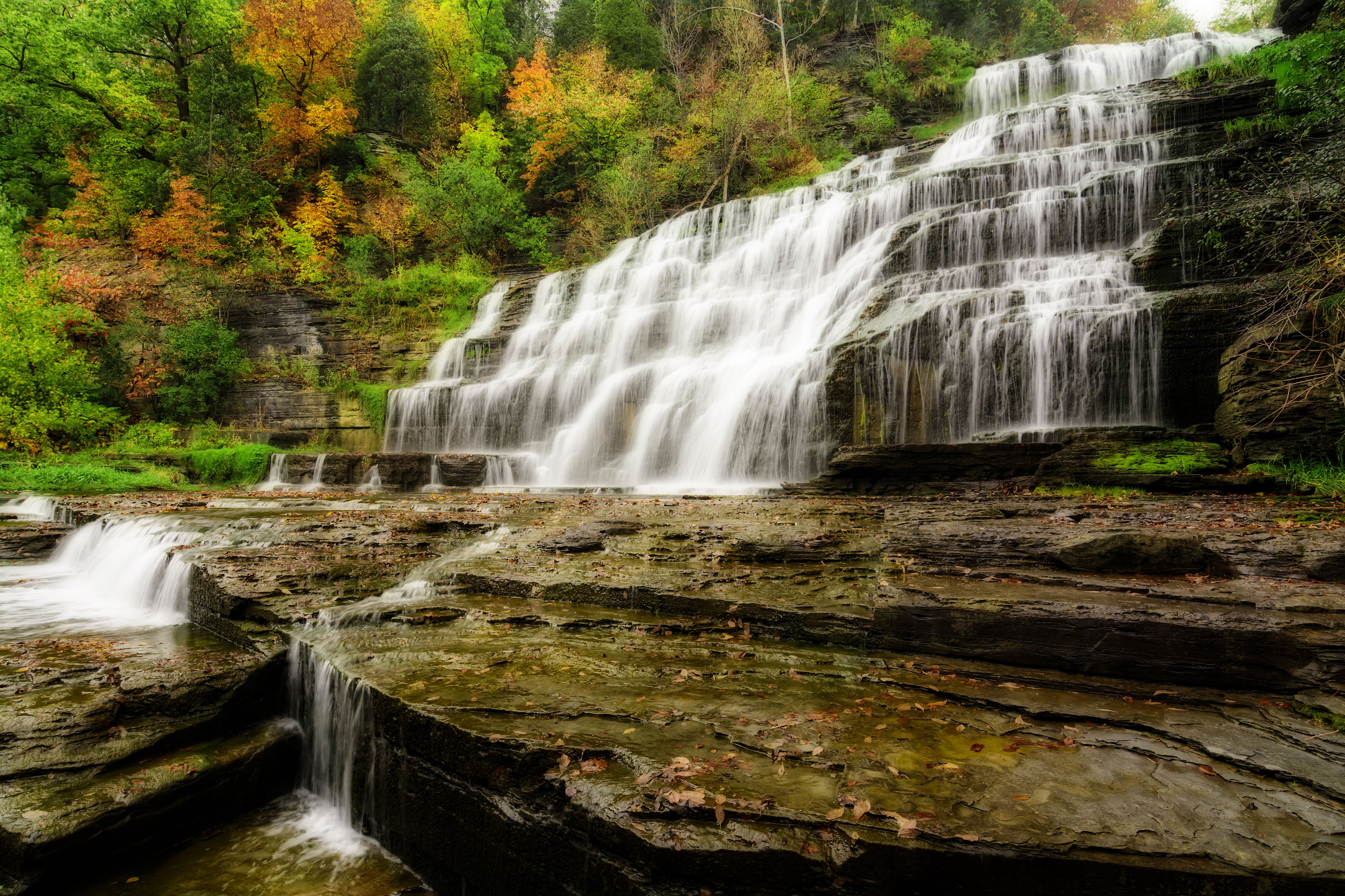 Framed - Waterfall - Green