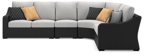 Beachcroft - Outdoor Sectional by Signature Design by Ashley® | Bel Furniture