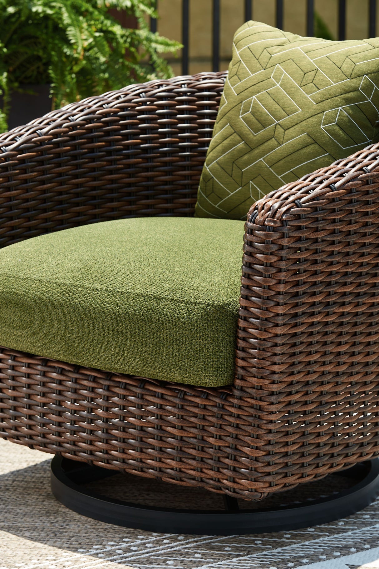 Horizon Hall - Brown / Green - Swivel Lounge With Cushion by Signature Design by Ashley® | Bel Furniture