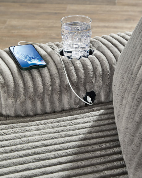Lindyn - Chaise by Signature Design by Ashley® | Bel Furniture
