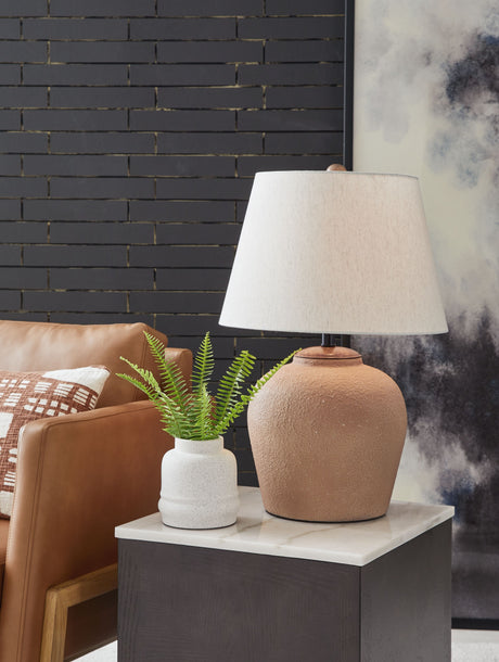 Scantor - Rust - Metal Table Lamp by Signature Design by Ashley® | Bel Furniture