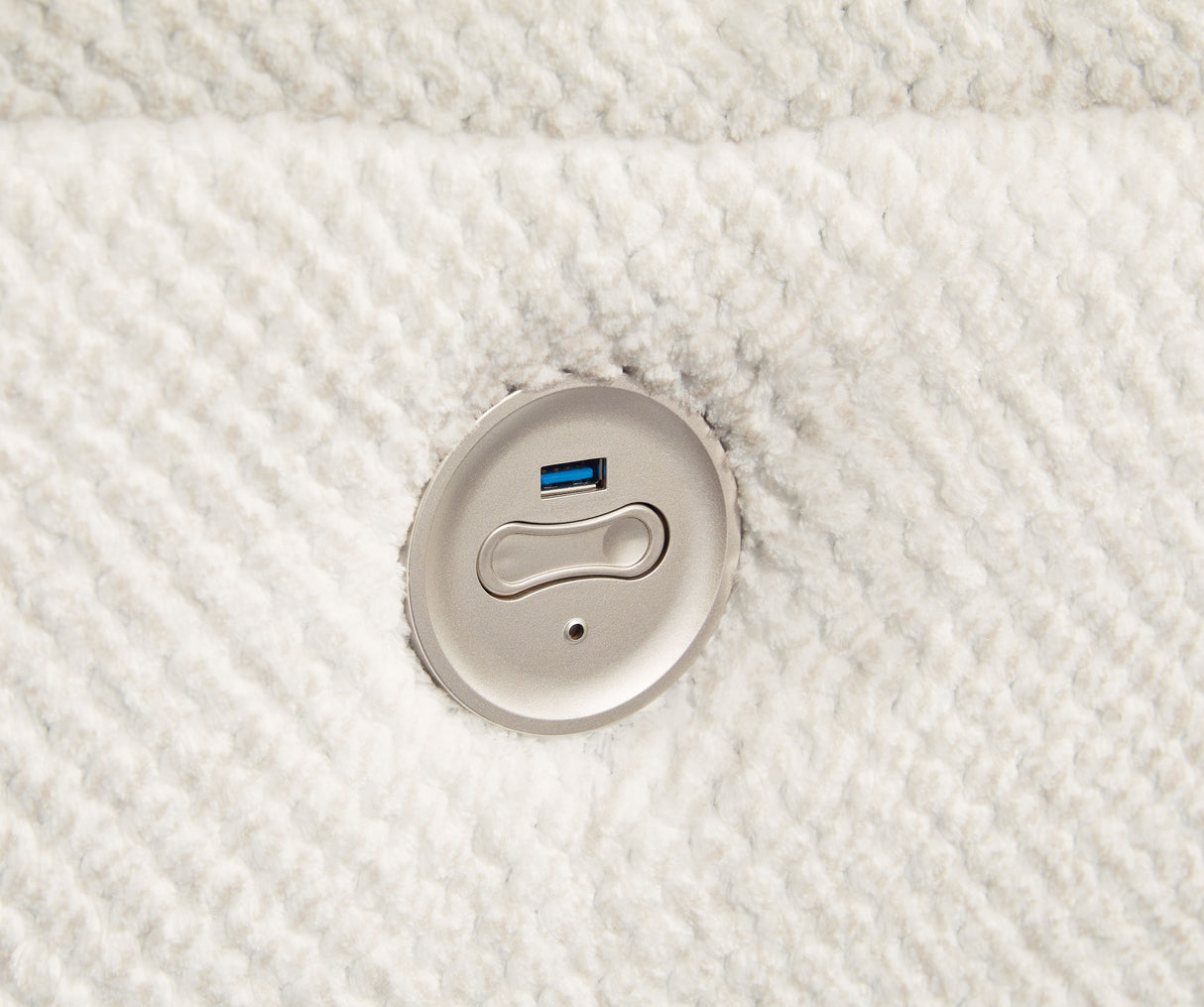 Keensburg - Power Reclining Sectional by Signature Design by Ashley® | Bel Furniture