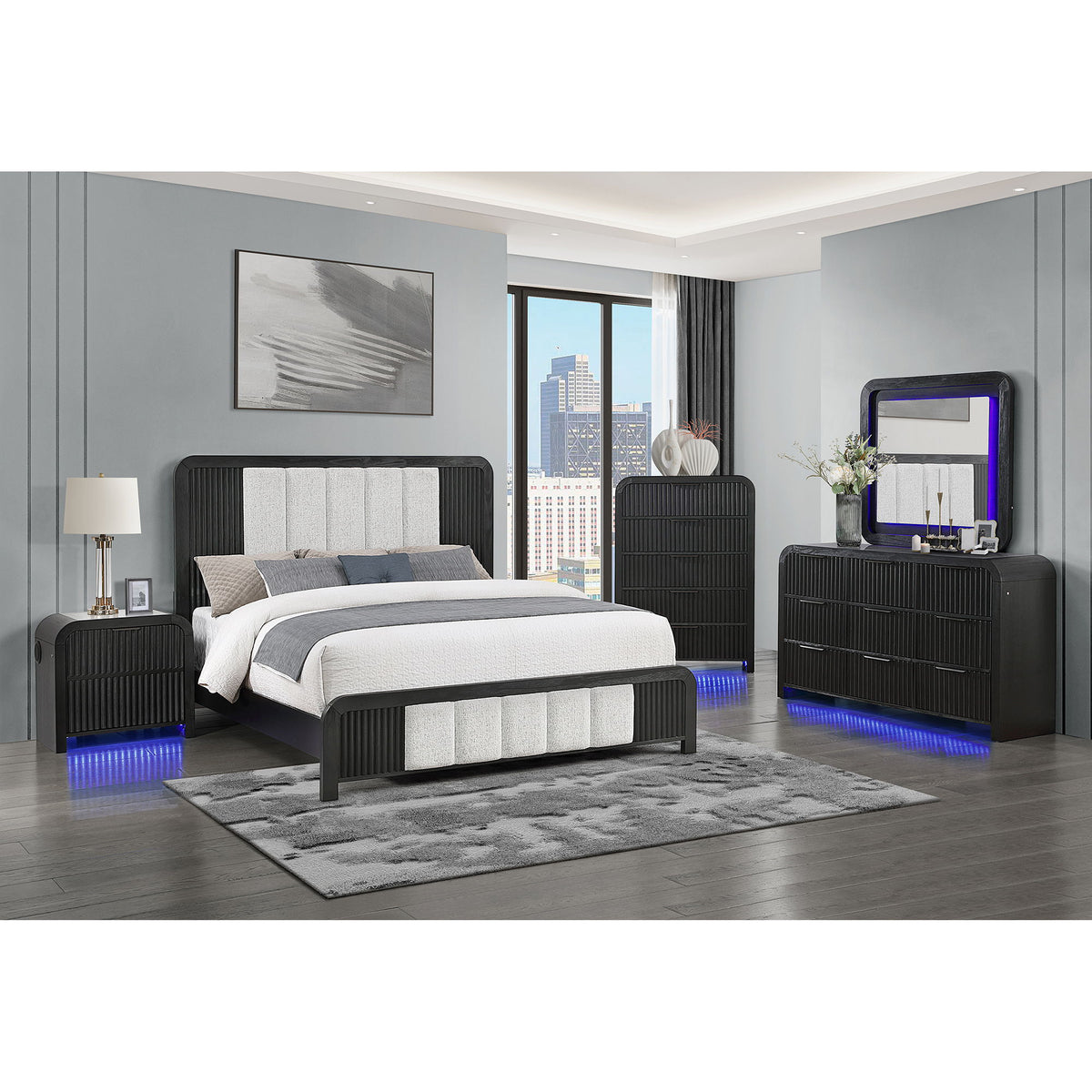 Beverly - Bed With Fluted Detailing