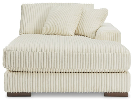 Lindyn - Sectional by Signature Design by Ashley® | Bel Furniture