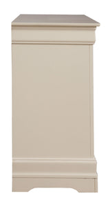 Elegant Traditional Storage Dresser