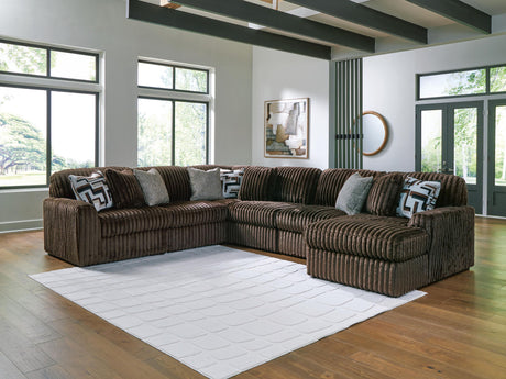 Midnight-Madness - Sectional - view 114