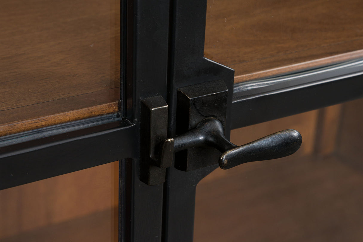 Greddinton - Display Cabinet