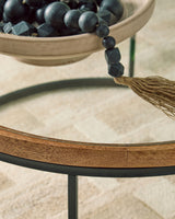 Noraluna - Round Table