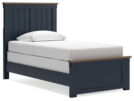 Landocken - Panel Bedroom Set - view 8