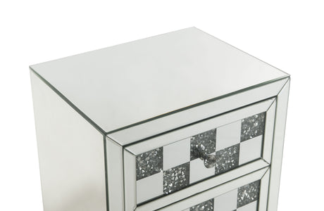 Noralie - Mirrored Faux Diamonds Accent Table - Silver by Urban Nest | Bel Furniture