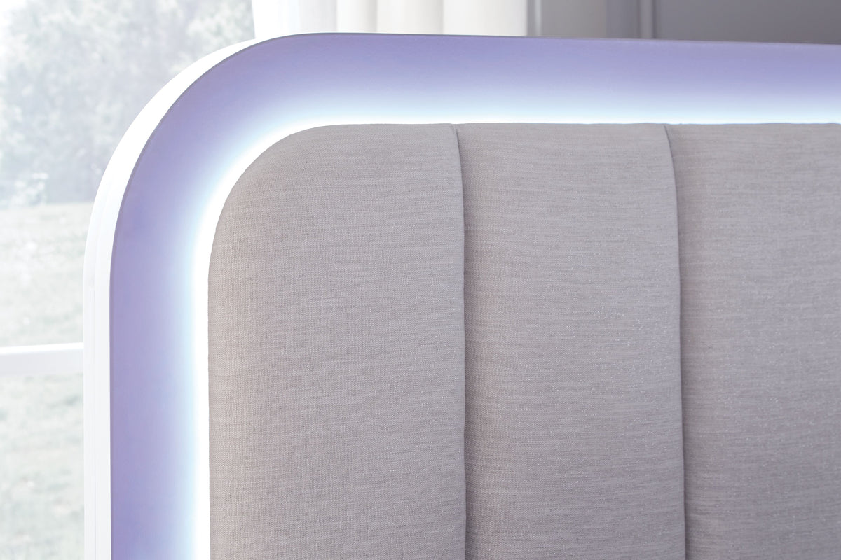 Jarlee - Upholstered Panel Bed by Signature Design by Ashley® | Bel Furniture