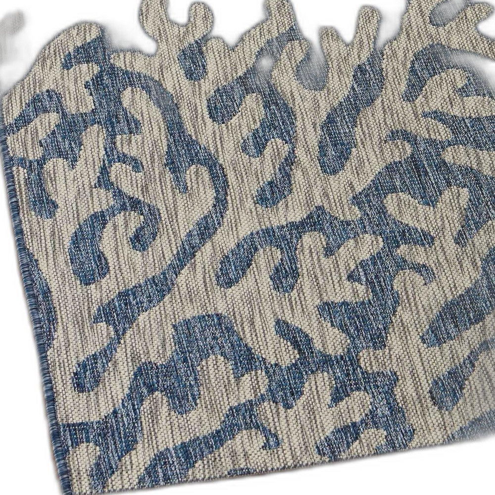 8' X 9' Indoor / Outdoor Area Rug - Blue / Gray