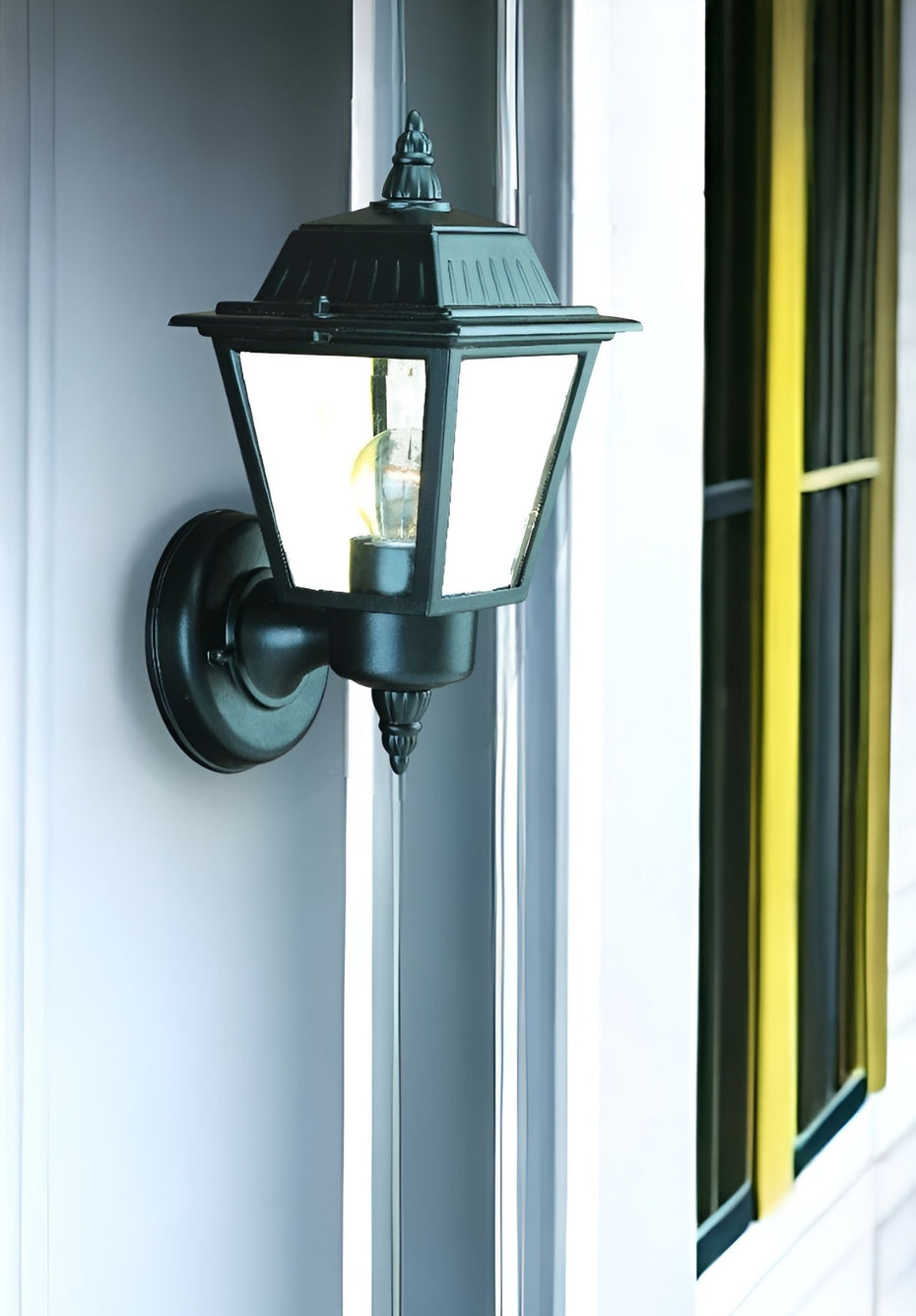 Cast Outdoor Wall Light - Matte Black