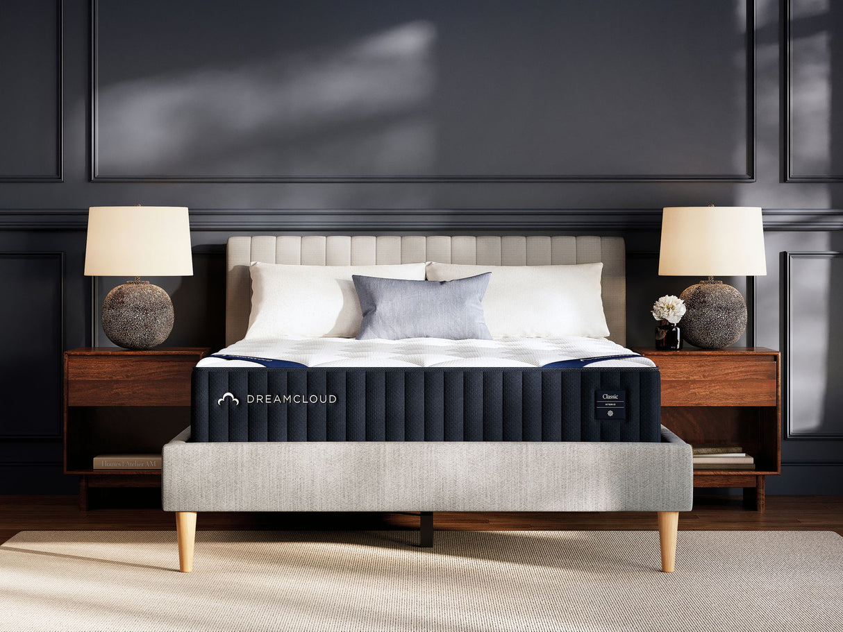 DreamCloud Hybrid Classic 4.0 - Mattress by Dreamcloud | Bel Furniture