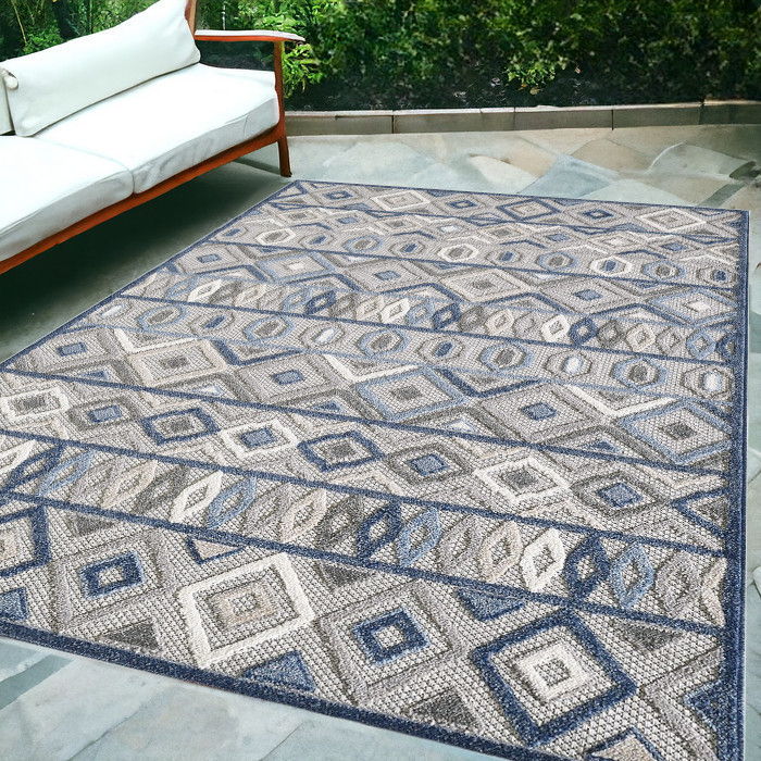 5' X 7' Abstract Stain Resistant Outdoor / Indoor Area Rug - Blue / Gray