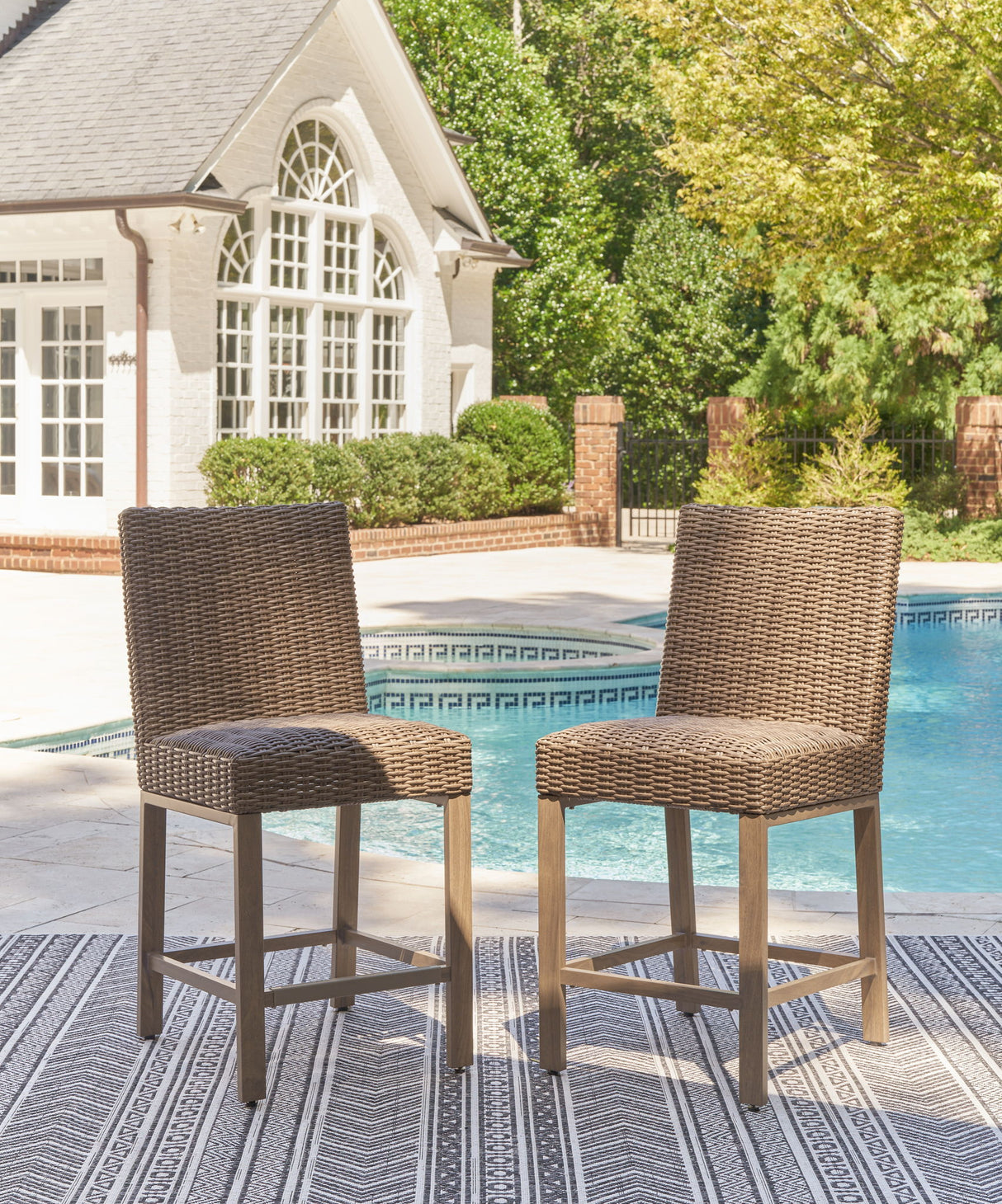 Walton Bridge - Driftwood - 5 Pc. - Square Dining Table W/Fire Pit, 4 Barstools