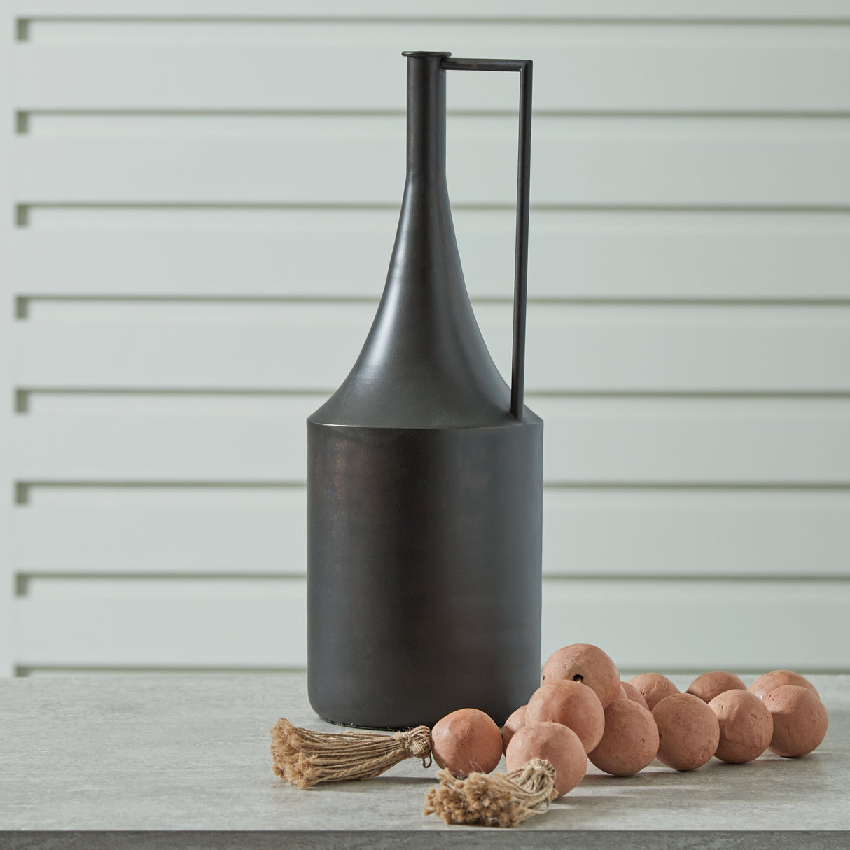 Zainforth - Vase by Signature Design by Ashley® | Bel Furniture