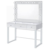 Umbridge - 3-Drawer Vanity Set With Lighting - Chrome And White