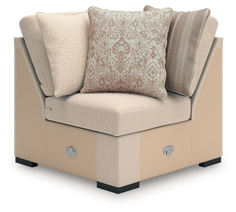 LadyMae - Sectional by Benchcraft® | Bel Furniture