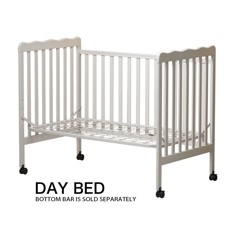 Crib 3 In 1 Convertible, Made Of Sustainable Pinewood, Non Toxic Finish, Comes With Locking Wheels, Wooden Nursery Furniture