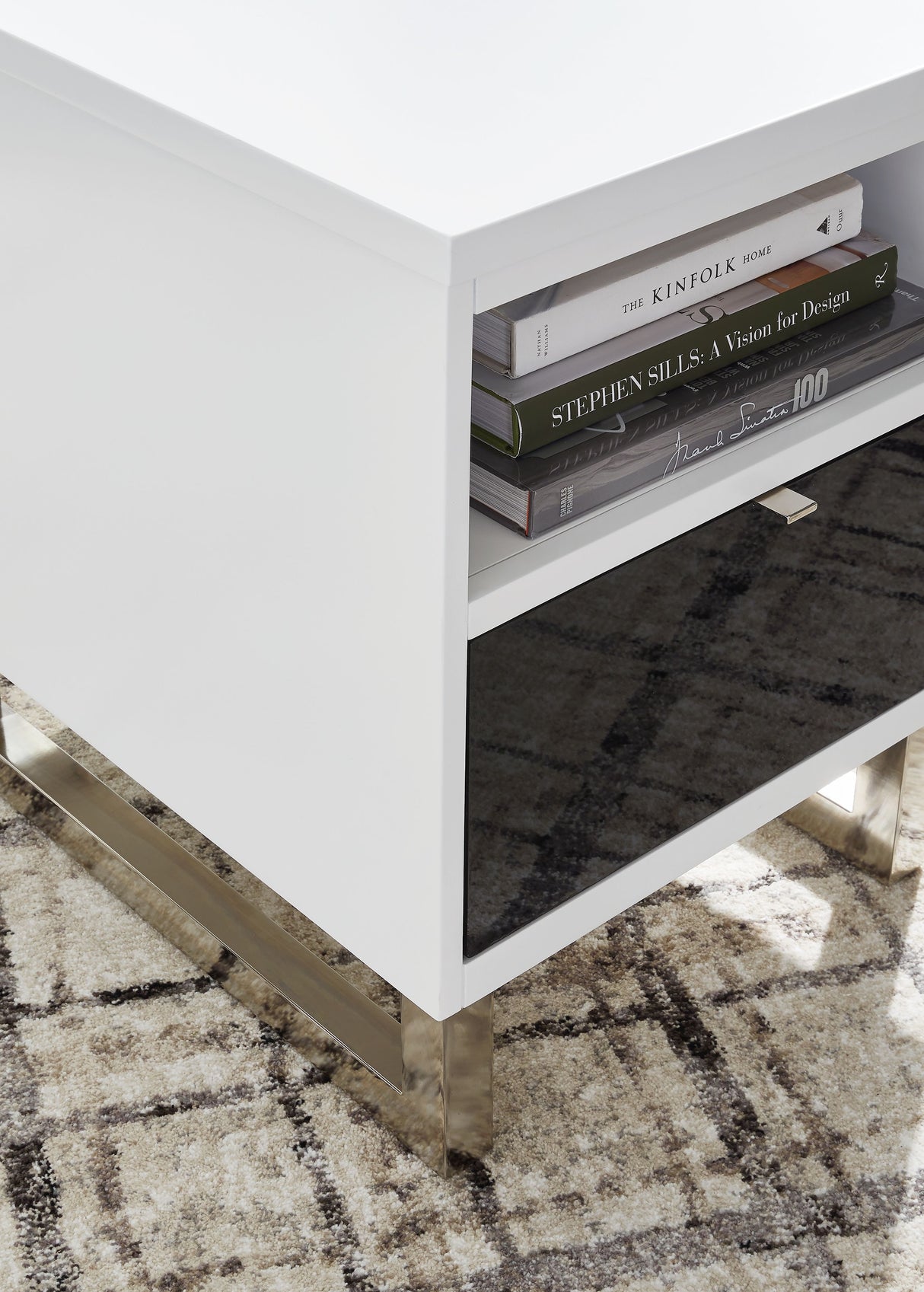 Gardoni - White / Black - Chair Side End Table by Signature Design by Ashley® | Bel Furniture