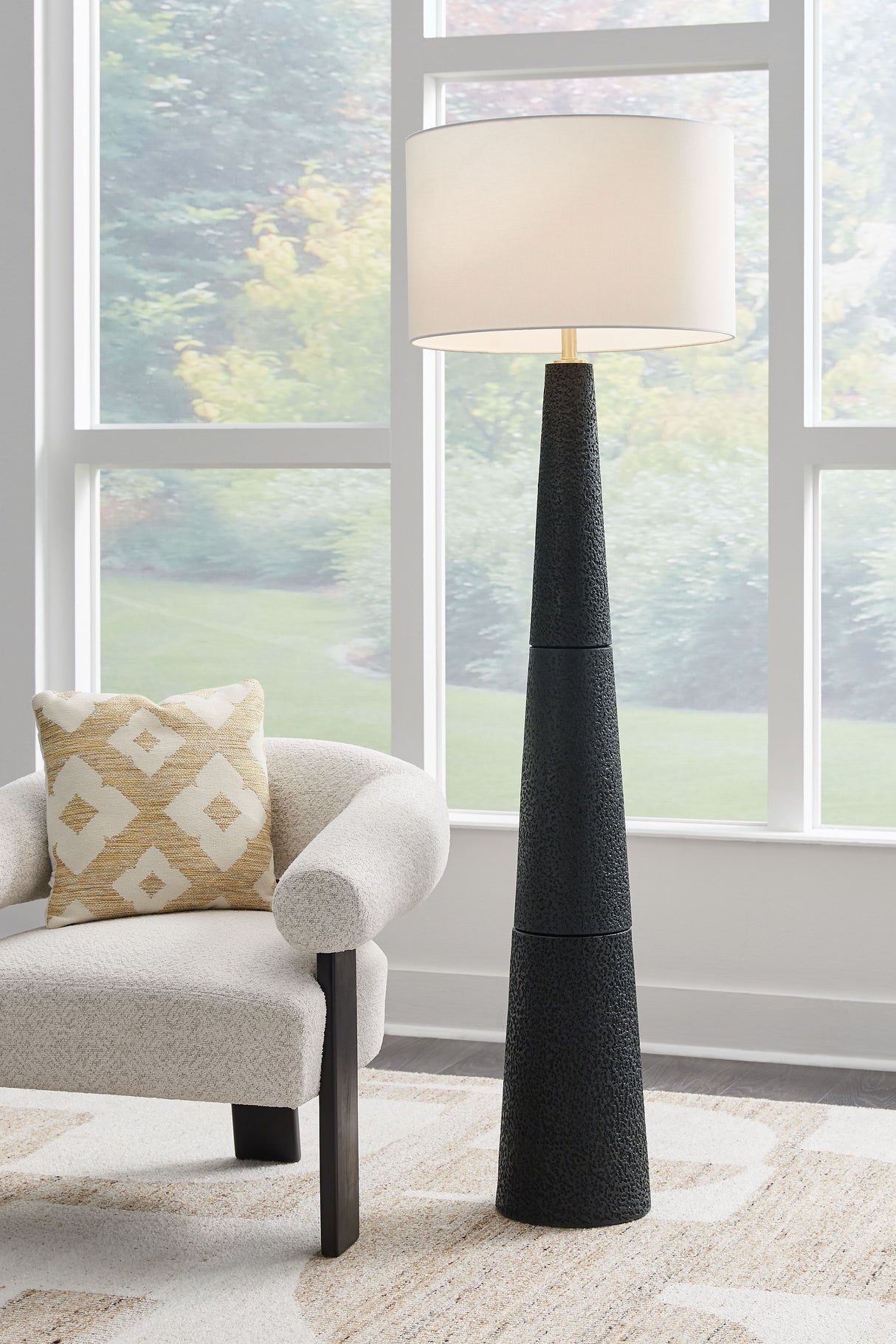 Hallburg - Black - Poly Floor Lamp by Signature Design by Ashley® | Bel Furniture