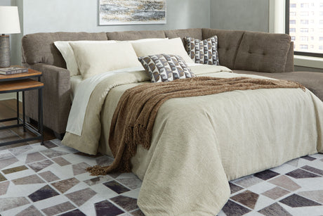 Mahoney - Sectional by Signature Design by Ashley® | Bel Furniture