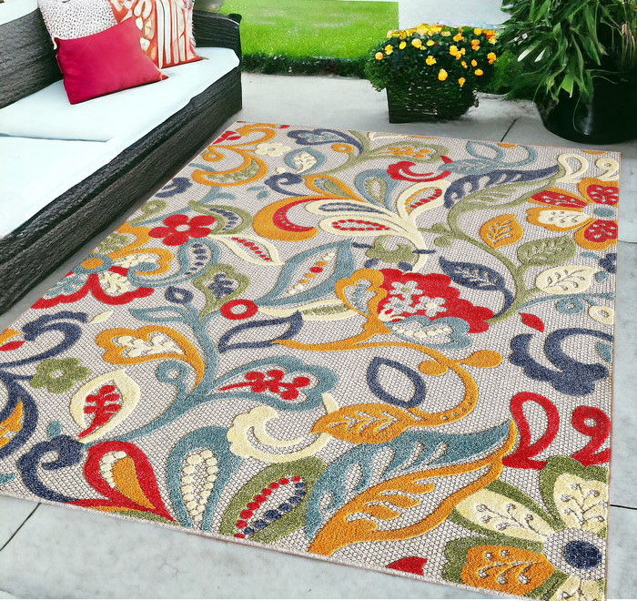 5’ X 7’ Jacobean Floral Indoor / Outdoor Area Rug - Multi