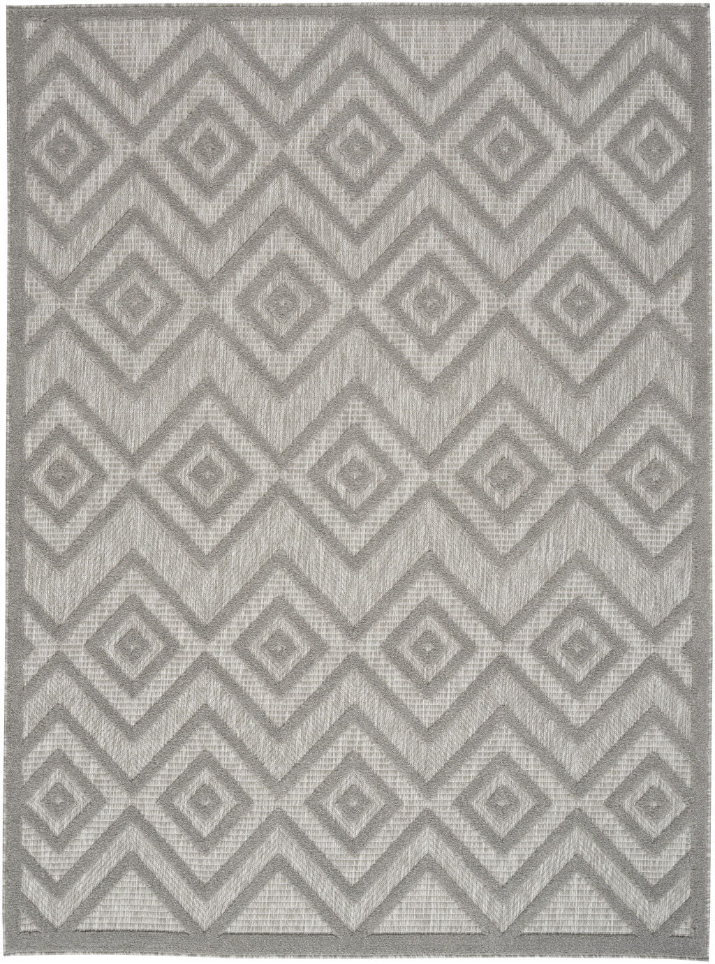 4' X 6' Argyle Indoor / Outdoor Area Rug - Silver Gray