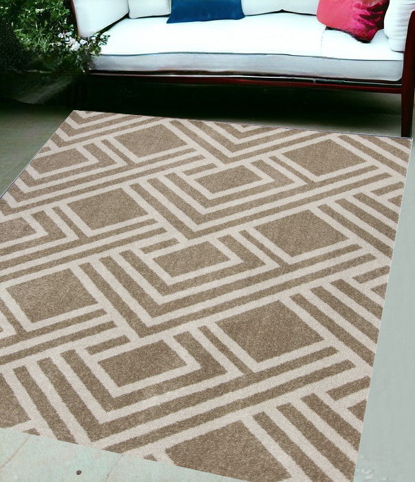 5' X 8' Machine Woven UV Treated Geometric Indoor / Outdoor Area Rug - Beige