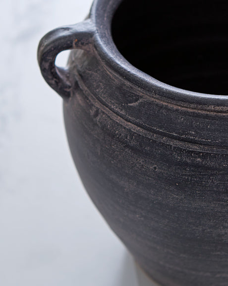 Meadie - 9" Vase by Signature Design by Ashley® | Bel Furniture