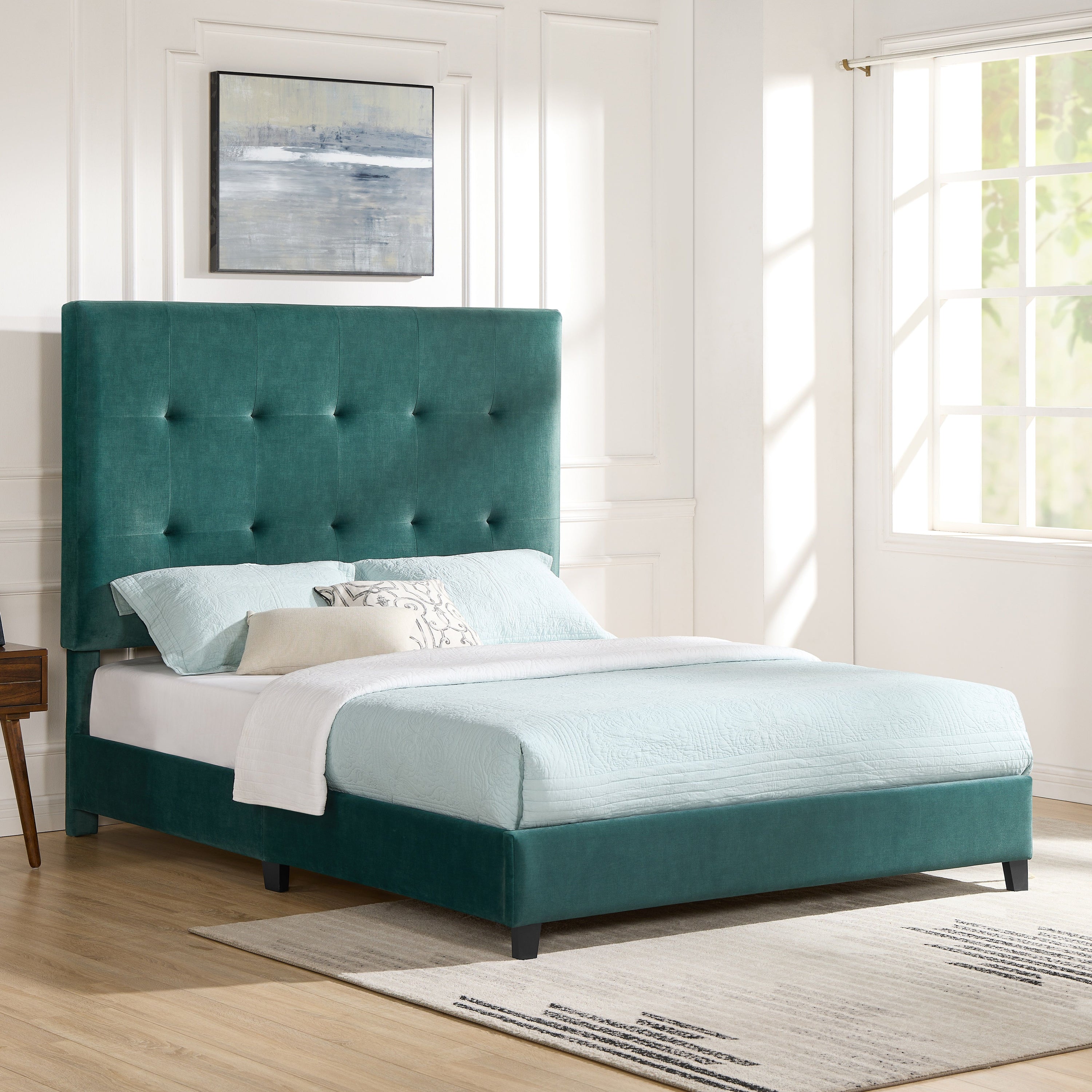 Tufted Upholstered Platform Bed