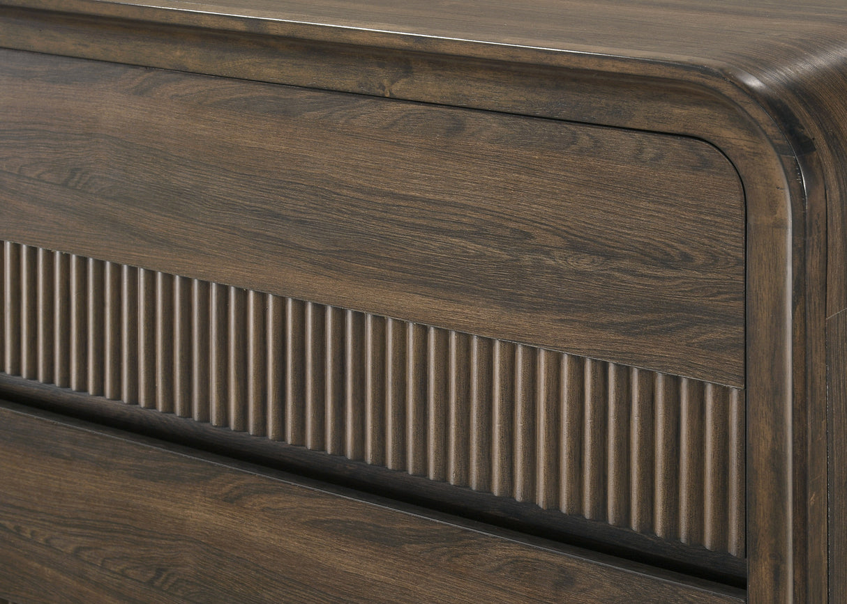 Kinkaid Chest